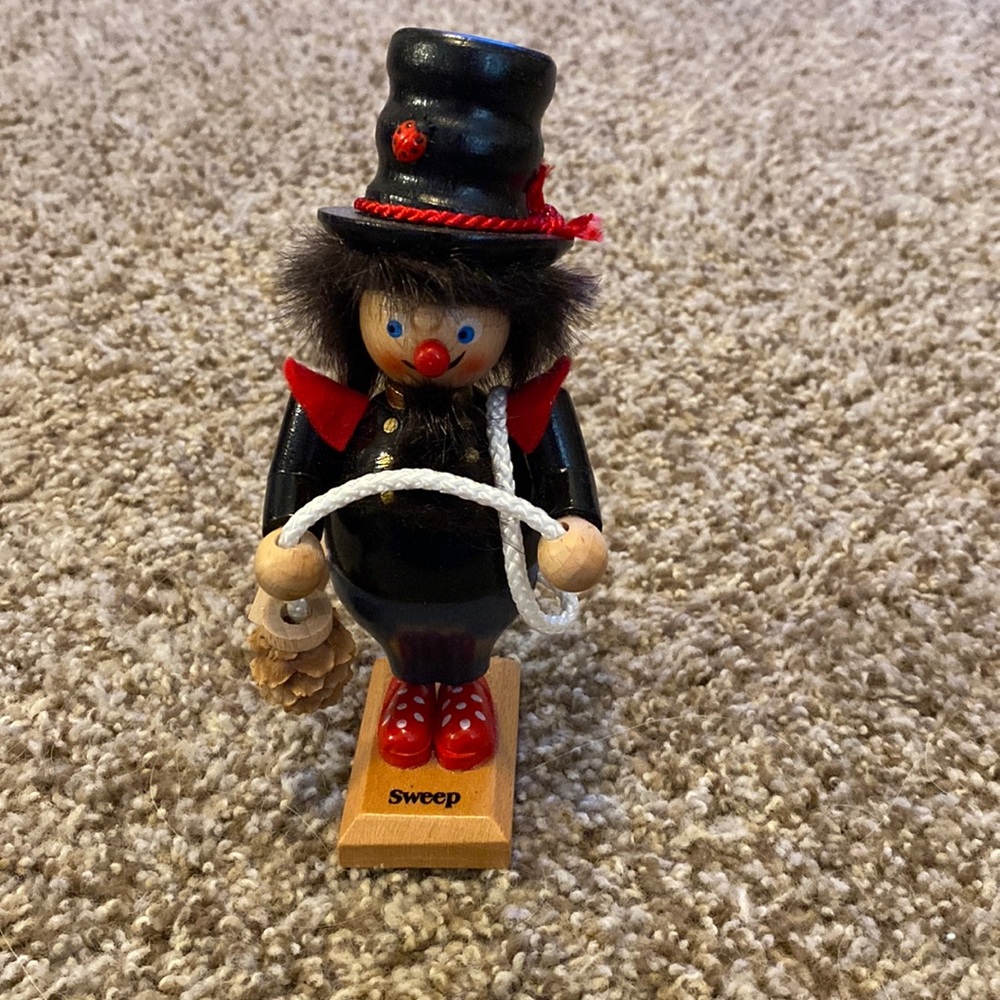 Steinbach handmade from Germany “Sweep” Nutcracker